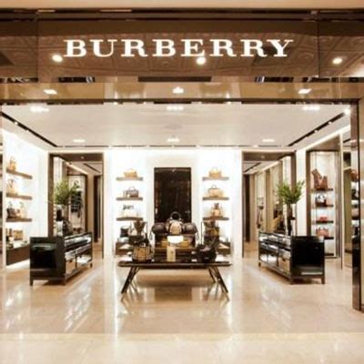 service client burberry